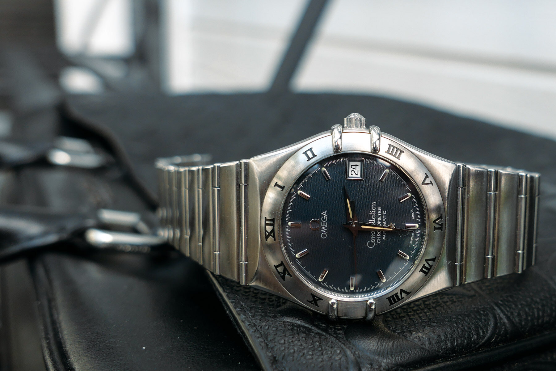 Hands-On With The Neo-Vintage 1:1 Replica Omega Constellation ’95